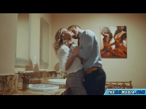 ❤️ Калі грудастая бландынка спакушае цябе ў грамадскім туалете ️ Якасны сэкс на be.chengchengsm4.top ❌️